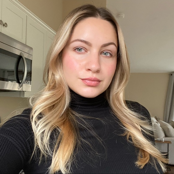 Meet your Posher, Brittany - Picture 1 of 1